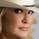 Tanya Tucker Cancels Three Tour Dates After Falling and Fracturing a Vertebra and Rib